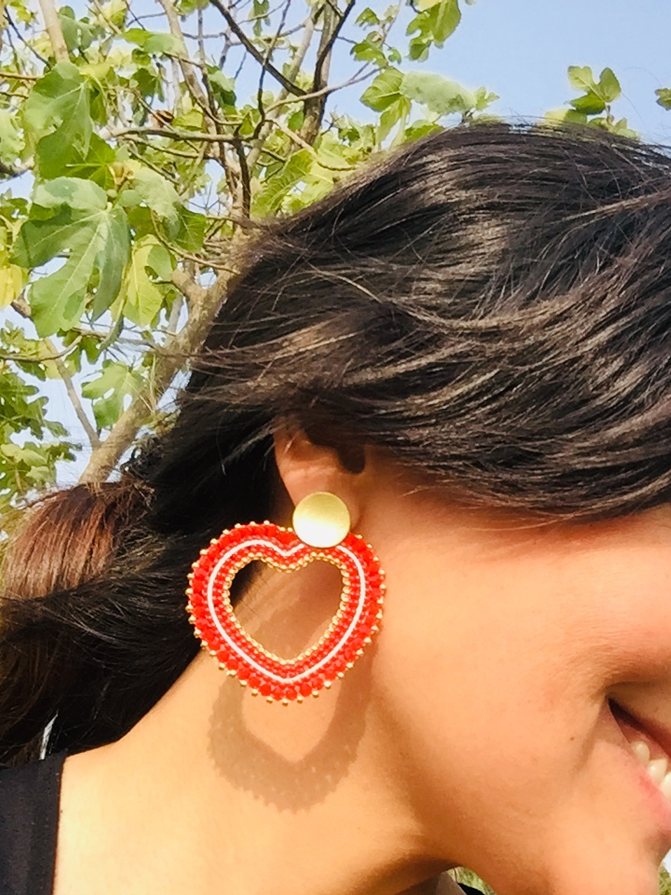 Aros corazón tejidos a mano con rocailles y delicas Miyuki 1