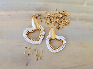 Aros tejidos a mano con delicas y rocailles Miyuki