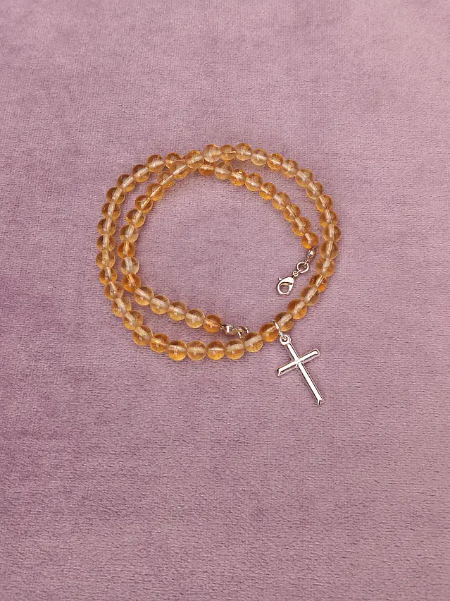 Collar de piedras citrino y cruz de plata 4