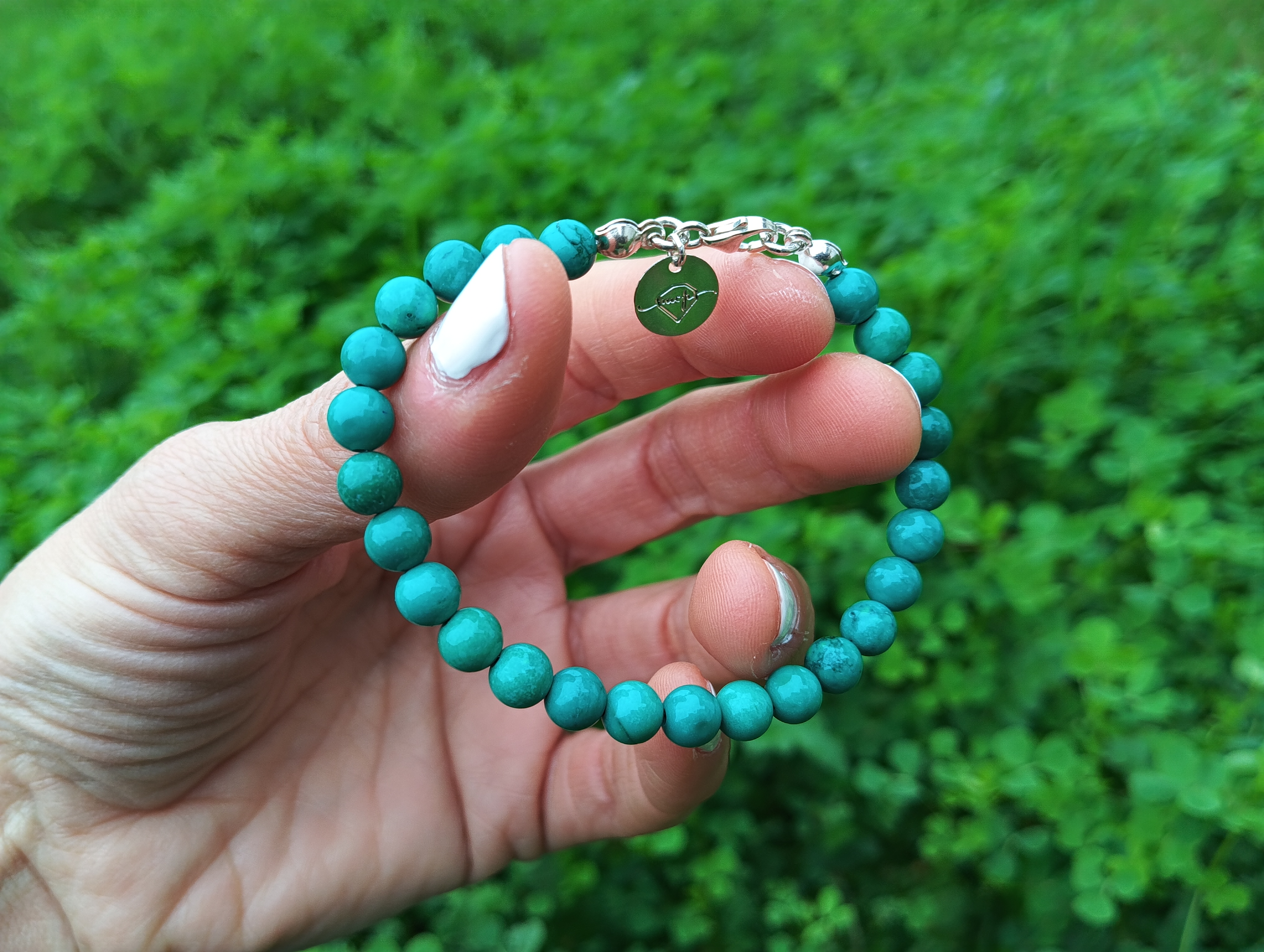 Pulsera de piedras turquesa