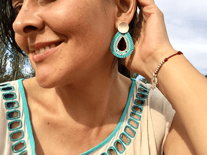 Aros tejidos a mano con delicas y rocailles Miyuki