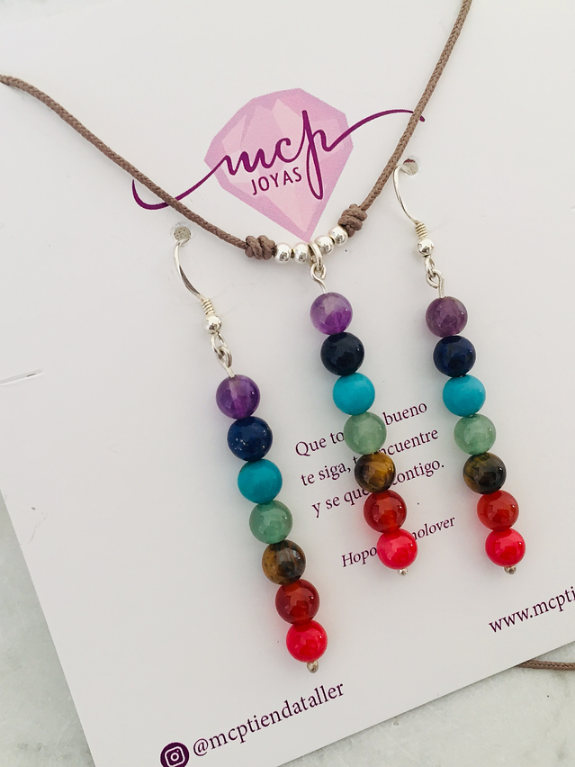 Conjunto hilo de piedras de los 7 chakras y detalles de plata 1