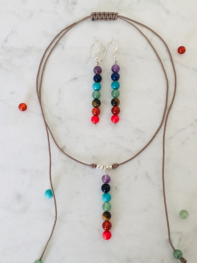Conjunto hilo de piedras de los 7 chakras y detalles de plata 6