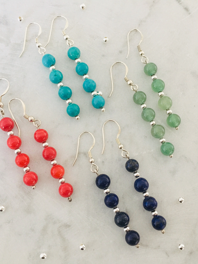 Aros de piedras y detalles de plata 1