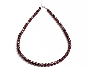 Collar de piedras granate