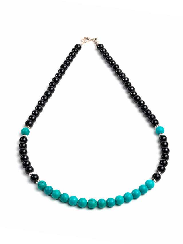 Aros de ónix, turquesa y detalles de plata 2