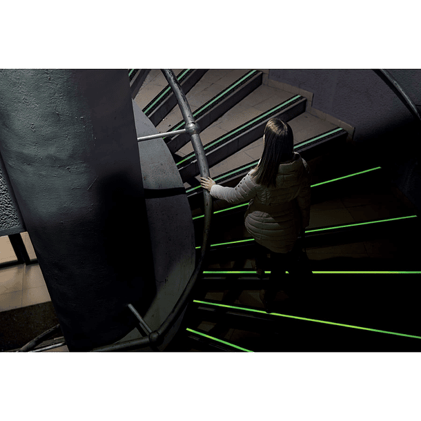 CINTA ANTIDESLIZANTE FOTOLUMINISCENTE 5mts ANCHO 50mm TRUPER 2