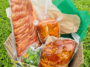 LA CAJA CUBANA ESPECIAL CON PIERNA