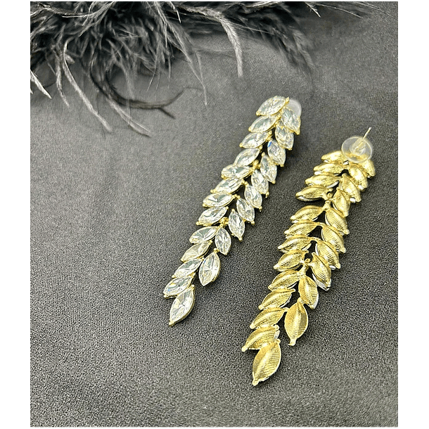 GOLD FEATHER - Metal earring 2