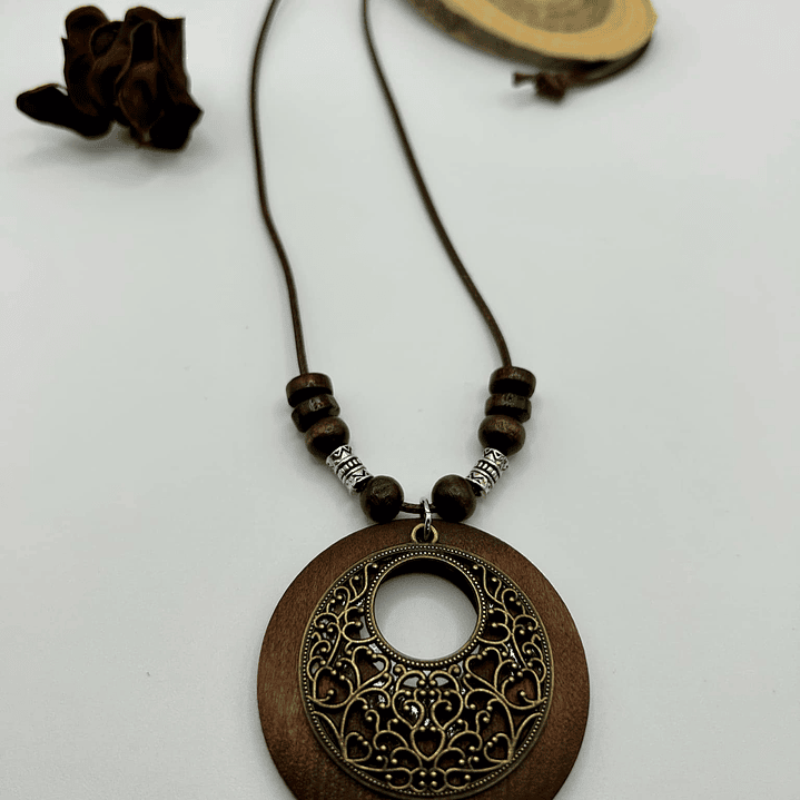 Handmade Filigree Pendant Necklace 1