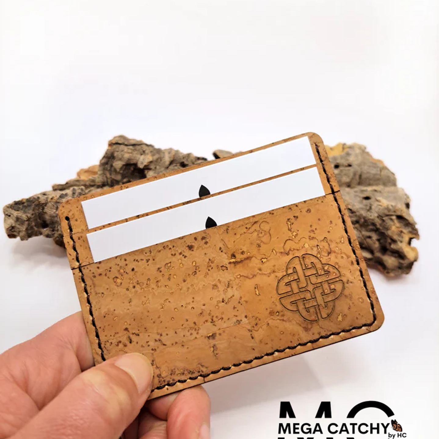 Eco-Friendly Cork Card Holder - Customizable Handmade Wallet 3