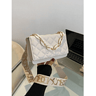 Bolso cuadrada con rombo blanco 2