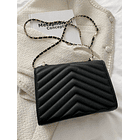 Bolso cuadrada negro  2