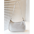 Bolso baguette con cocodrilo blanco 5