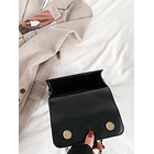 Bolso cuadrado color combinado y negro 5