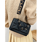 Bolso cuadrado en relieve geométrico NEGRO   1