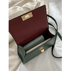 Bolso cuadrado con cocodrilo en relieve VERDE  4