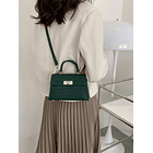 Bolso cuadrado con cocodrilo en relieve VERDE  5