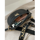 Riñonera con diseño de cocodrilo con diseño de cadena NEGRO  3