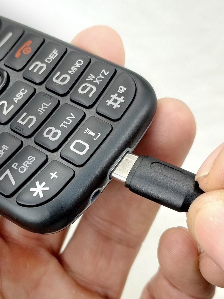 Teléfono Senior Bar 4G SOS, 2,4″ Black Mlab 7