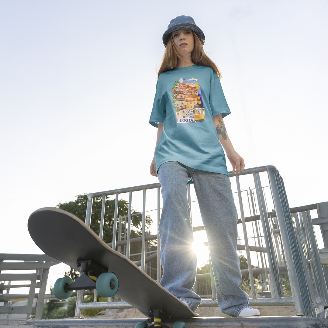 T-Shirt Unissexo Lisboa - Essential 2