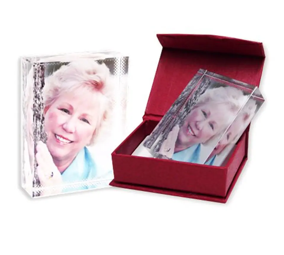 Plexiglass with rectangular shape 6x8cm 1