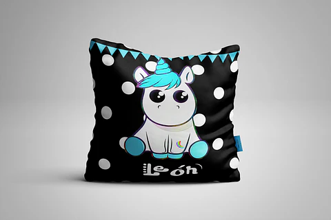 Almohada de unicornio con nombre