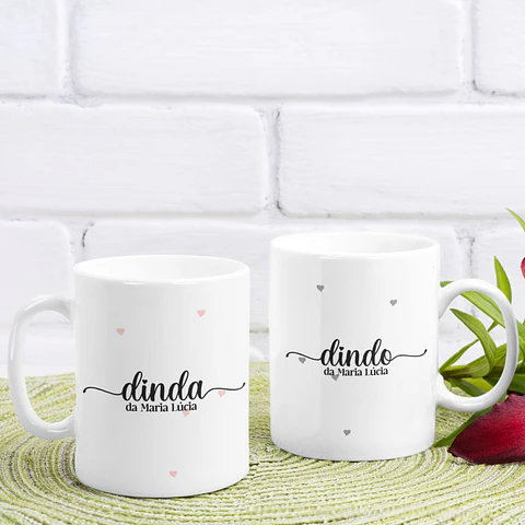 Taza minimalista de doble padrino con corazones grabados