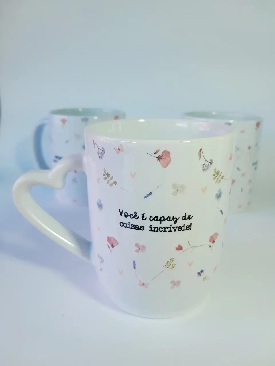 Texto básico de flores en taza  4