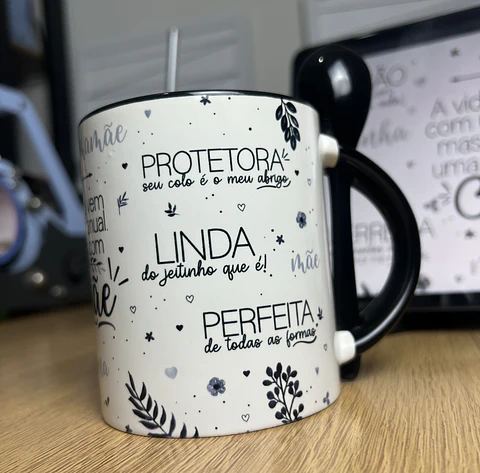 Minimalist mother mug with spoon