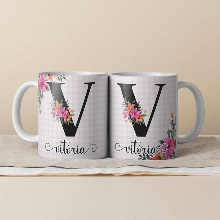 Canecas Personalizadas com Inicial e Nome 10