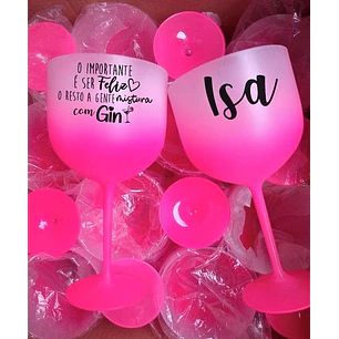 Taças de Gin Personalizadas: O Brinde Perfeito para Despedidas de Solteira e Aniversários