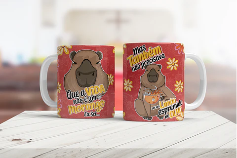 Caneca Meme Capivara: "A Vida Não é um Morango"