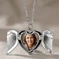 Colar Medalhão Coração com Asas Personalizado – O Presente de Amor Perfeito - Miniatura 2