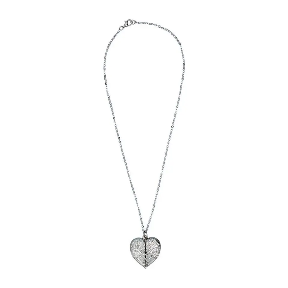 Colar Medalhão Coração com Asas Personalizado – O Presente de Amor Perfeito 3