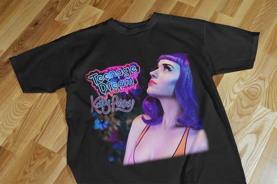 T-Shirts Katy Perry – A Explosão de Pop 10