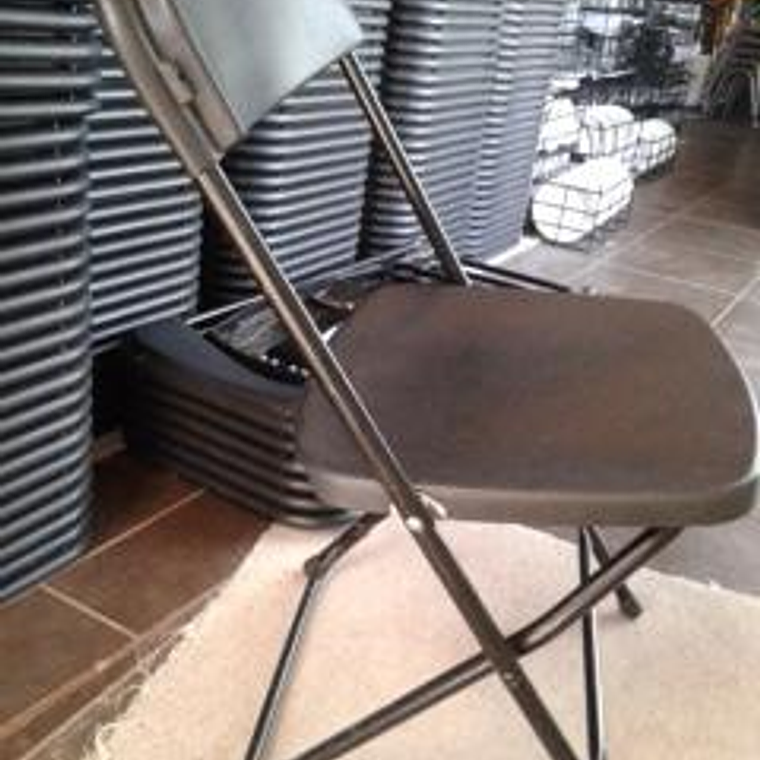 Sillas plegables USADAS polipropileno negras 2