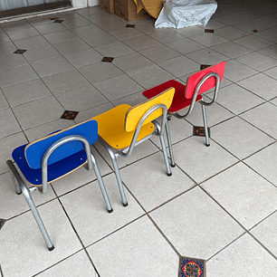 Sillas niños tipo kinder metálicas USADAS