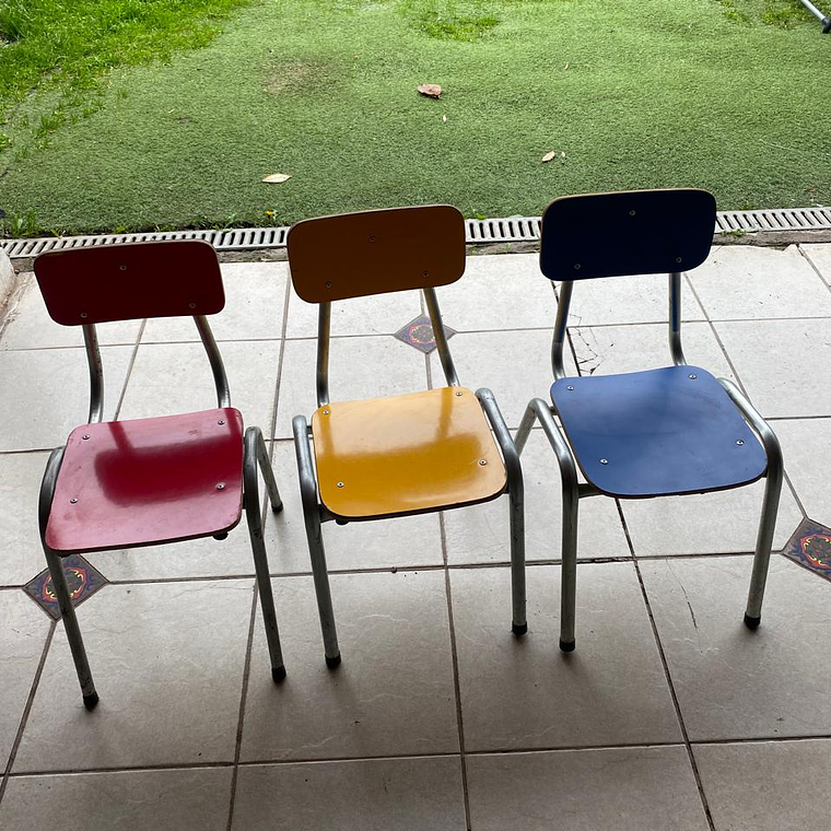 Sillas niños tipo kinder metálicas USADAS 2