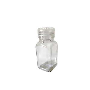 SALERO DE CRISTAL CUADRADO CON TAPA DE PLASTICO 80 ML