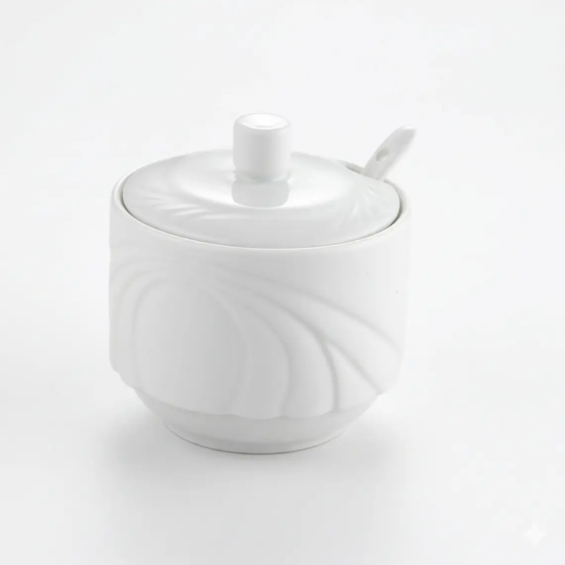 AZUCARERO CON TAPA Y CUCHARITA 1