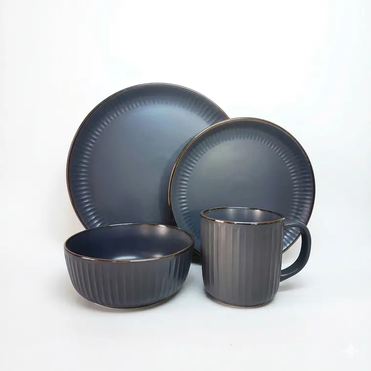 JUEGO DE 16 VAJILLA NEGRO MATE BORDE MARRON CON RELIEVE (4 DE CADA PIEZA) 1