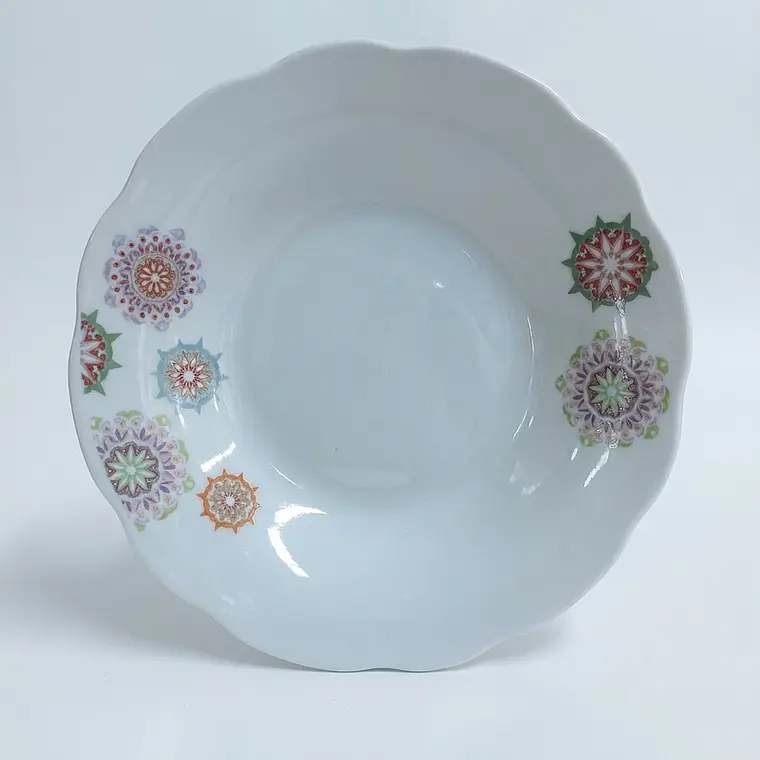 PLATO TENDIDO LOZA DECORADO 9