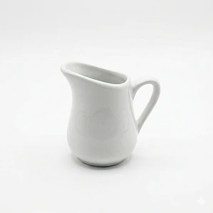 CREMERA CLASICA PICO OVALADO 45 ML