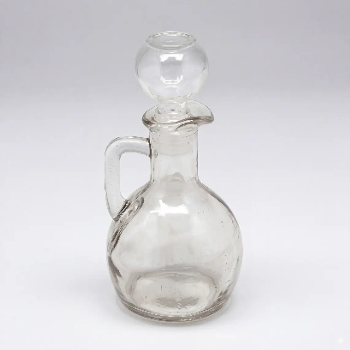 GARRAFITA DE VIDRIO CON TAPA 1