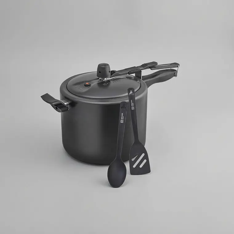 OLLA A PRESION ANTIADHERENTE 8 L + ESPATULA + CUCHARA LLANA 1