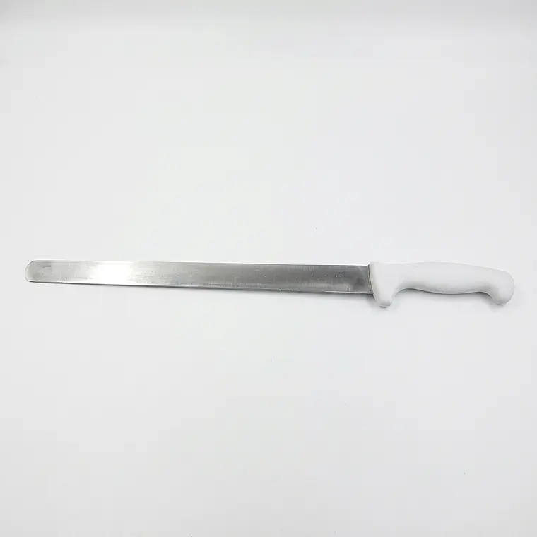 CUCHILLO PARA PAN M/PLASTICO - 12
