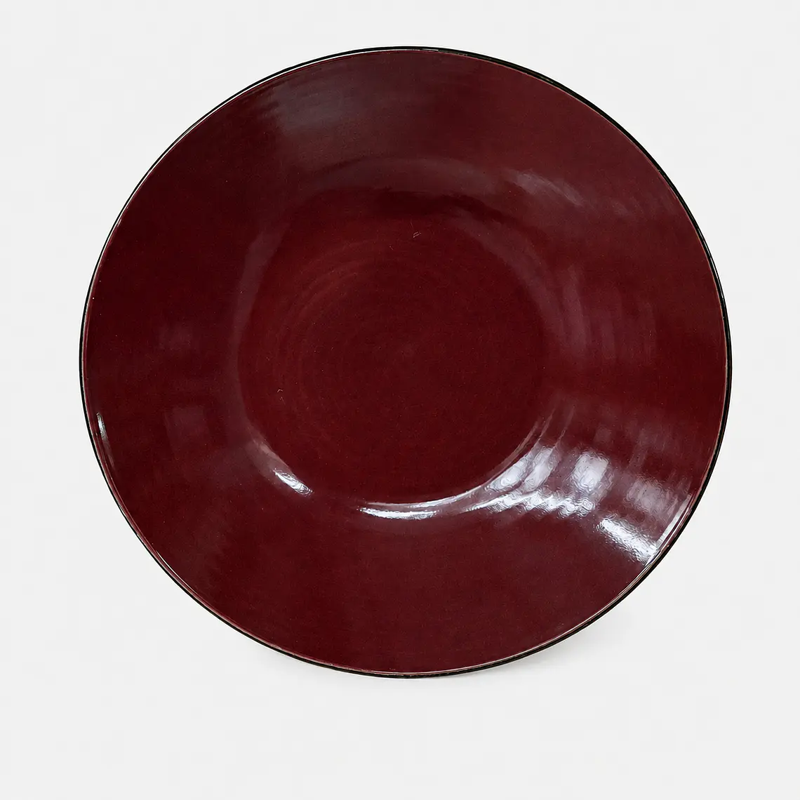PLATO ROJO OSCURO BORDE NEGRO  1