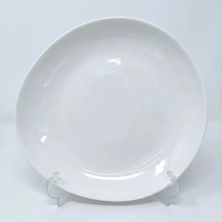 PLATO HONDO BLANCO (22 x 20x 4) CM - 8.5