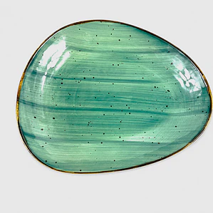 PLATO TENDIDO ARUBA ESCALONADO VERDE B/DORADO (30.5 x 25 x 3) CM